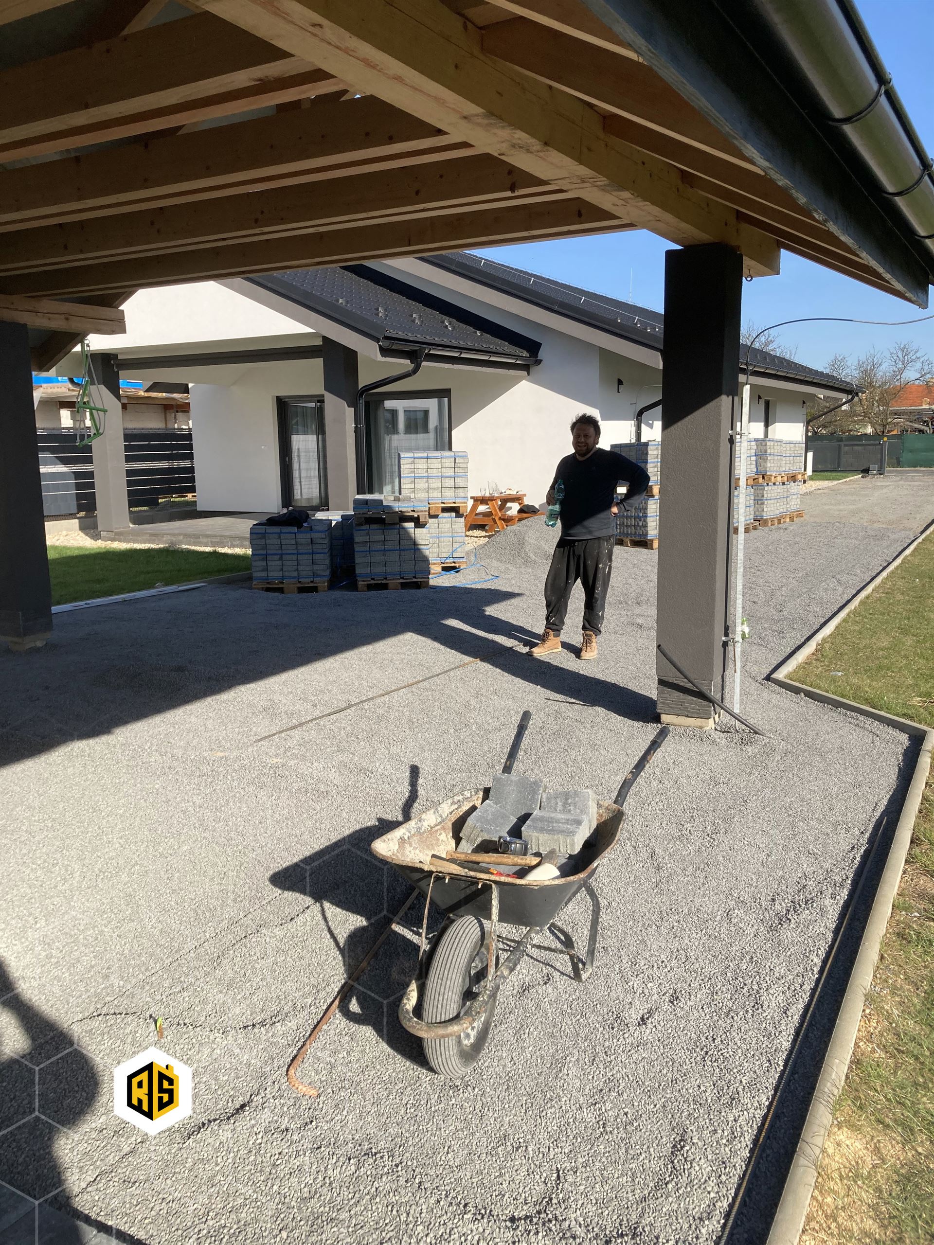 01-image
